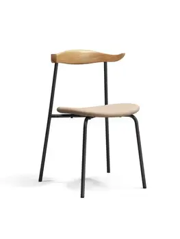 Обеденный стул Скандинавский современный минималистичный стул для домашнего отдыха, экономичный обеденный стул со спинкой из массива дерева, кованого железа, рога